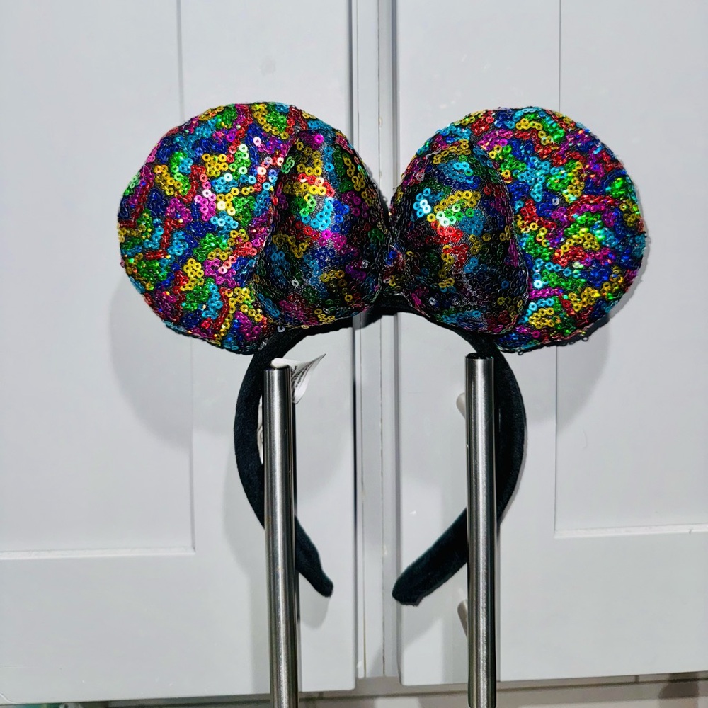 Disney Minnie Mouse Ears Headband with Rainbow Sequins - Picture 3 of 4